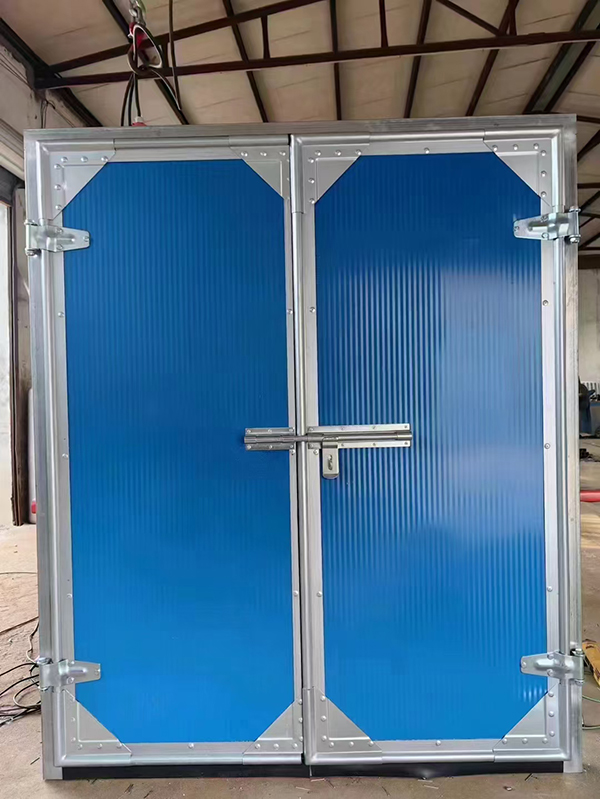 精河工业平开门