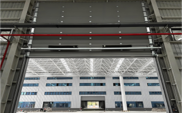 精河工业提升门