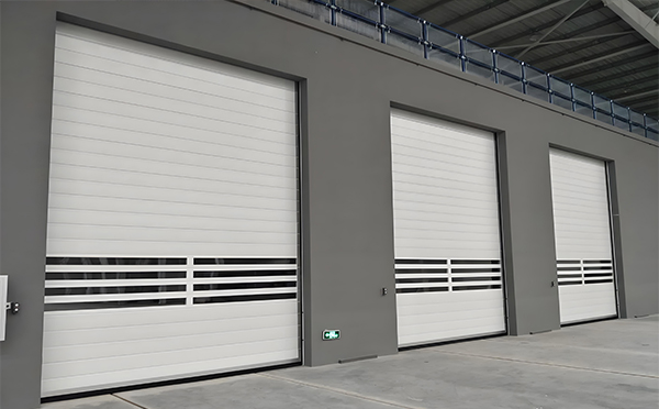 精河快速卷帘门