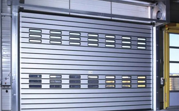 提高效率与安全：精河兰州精河快速精河卷帘门的应用与优势