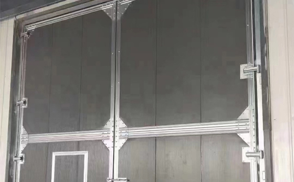 精河兰州厂房精河工业门选购与使用指南：打造高效安全的生产环境