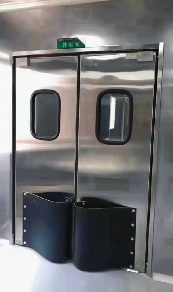 精河防火门安装项目助力物流中心提升消防安全等级